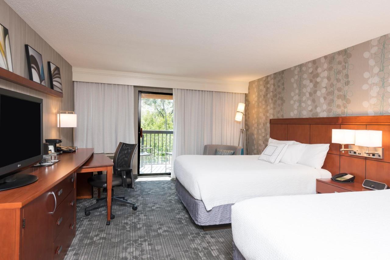 Courtyard By Marriott Traverse City Kültér fotó