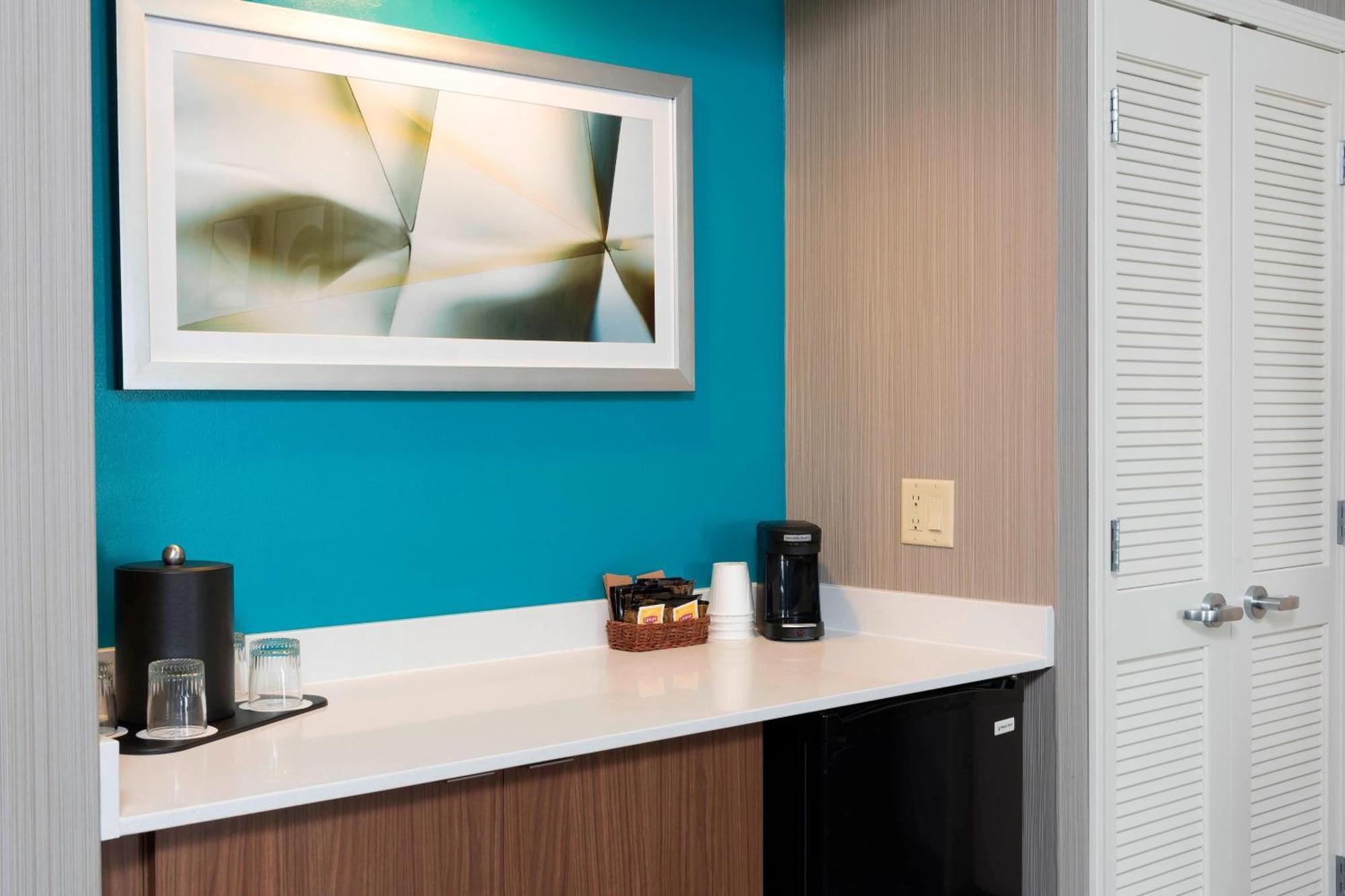 Courtyard By Marriott Traverse City Kültér fotó