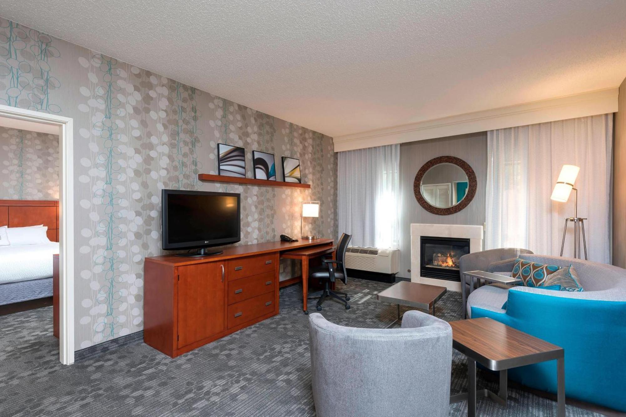 Courtyard By Marriott Traverse City Kültér fotó